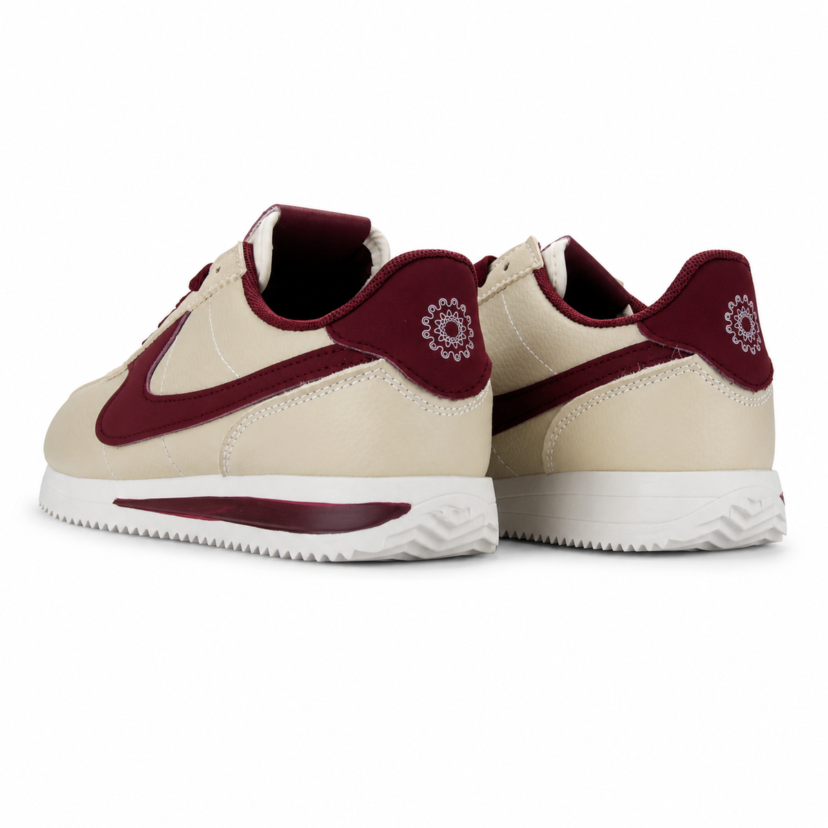 Zapatilla Beige Mujer Urbano Chalada Cortes
