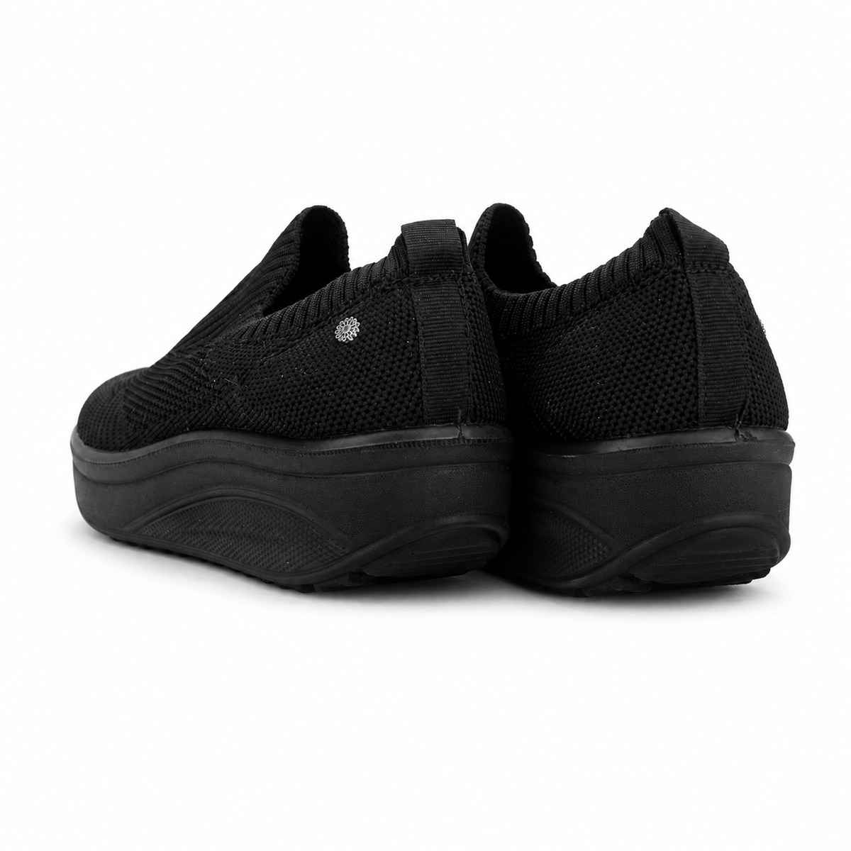 Zapatilla Negro Mujer Casual Chalada Tandi